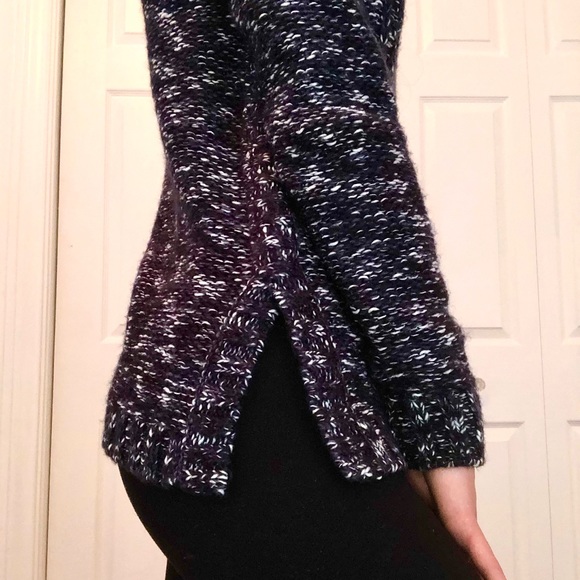 Thick Knit Navy/White Cozy Sweater - Picture 2 of 2